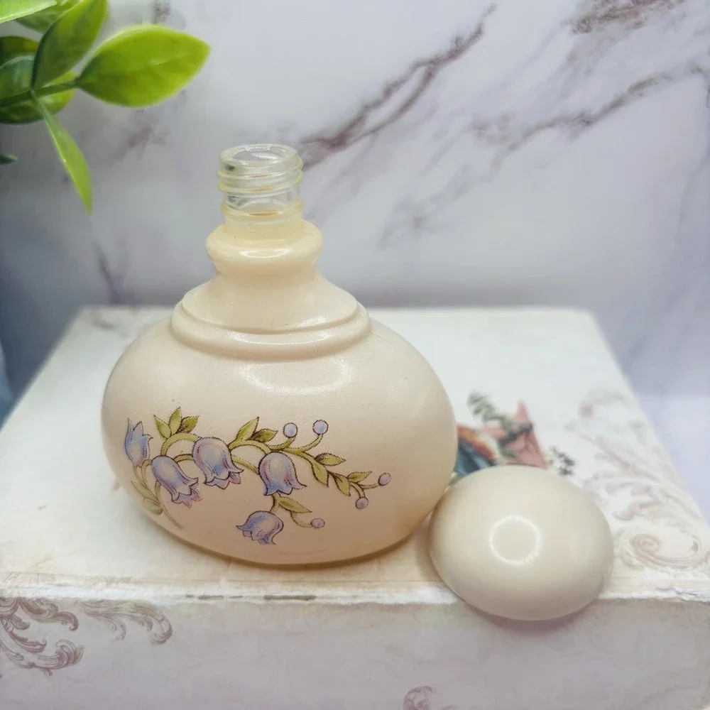 1980‎ Avon The Vanity Collection ARIANE ULTRA COLOGNE 2 FL Oz Full Bottle